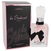 Be Seduced Eau De Parfum Spray